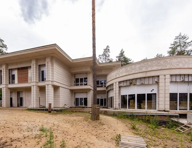 дом  в КП Мособлдачи, 7 км от МКАД