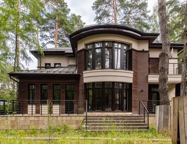 дом  в КП Мособлдачи, 7 км от МКАД