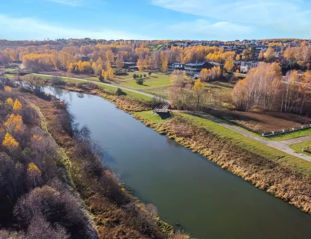 участок  в КП Кристалл Истра, 19 км от МКАД