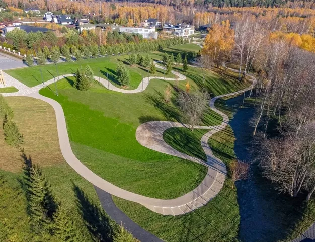 участок  в КП Кристалл Истра, 19 км от МКАД