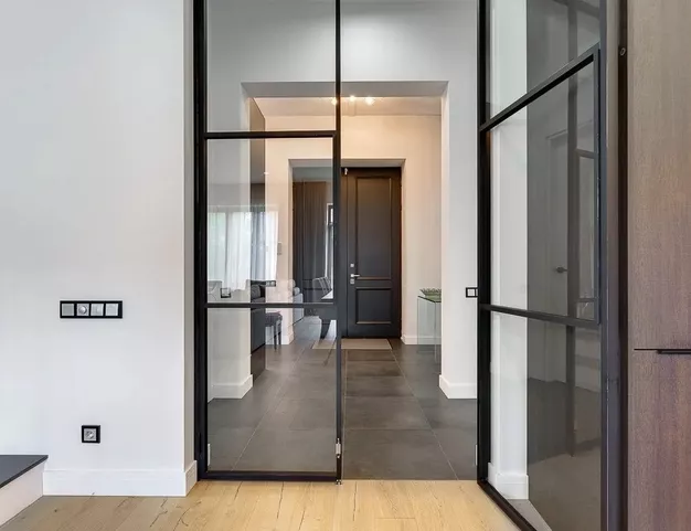 дом  в КП Монтевиль, 23 км от МКАД