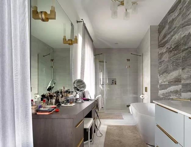 дом  в КП Монтевиль, 23 км от МКАД