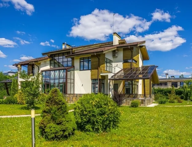 дом  в КП Миллениум Парк, 19 км от МКАД