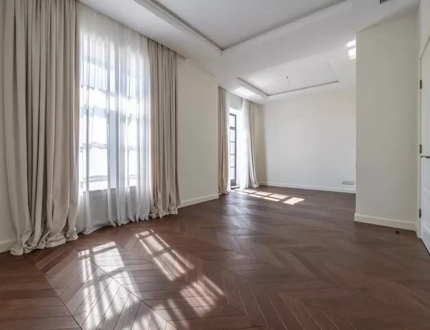 дом  в КП Монтевиль, 23 км от МКАД