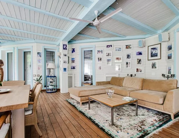 дом  в КП Любушкин хутор, 16 км от МКАД