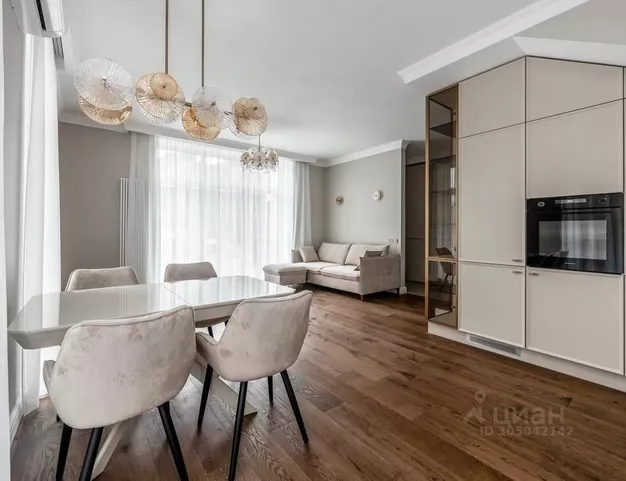 таунхаус  в КП Кембридж, 24 км от МКАД