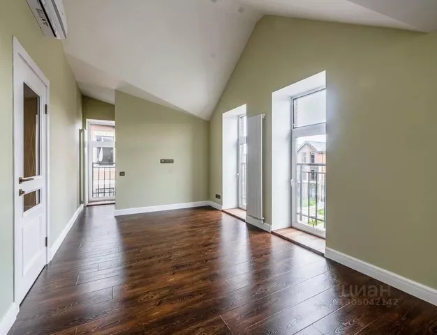 таунхаус  в КП Кембридж, 24 км от МКАД