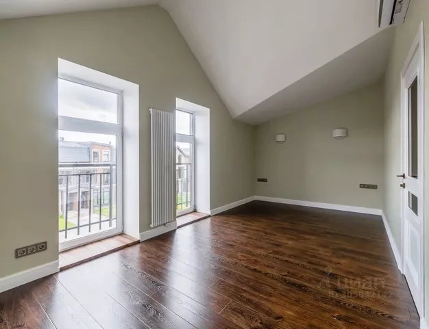 таунхаус  в КП Кембридж, 24 км от МКАД