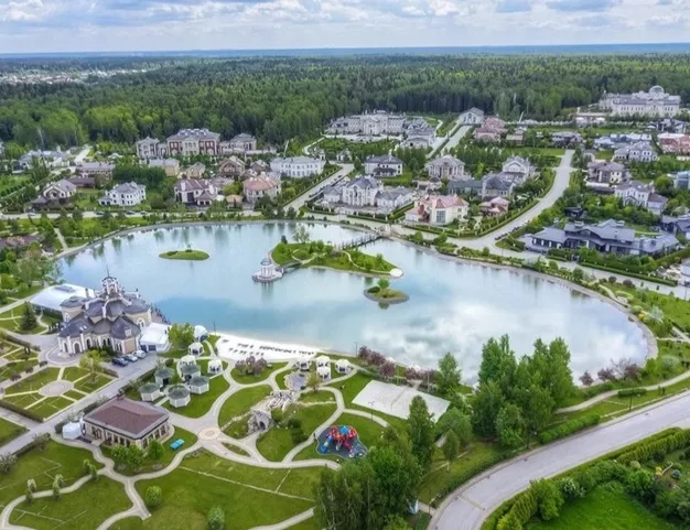 участок  в КП Гринфилд, 19 км от МКАД