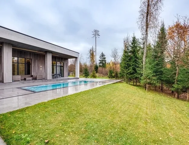 дом  в КП Зеленая Роща-1, 35 км от МКАД