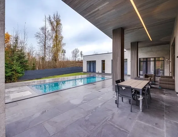 дом  в КП Зеленая Роща-1, 35 км от МКАД