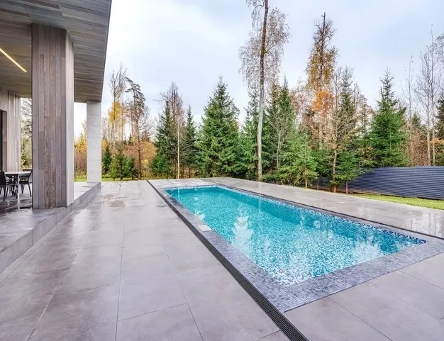 дом  в КП Зеленая Роща-1, 35 км от МКАД