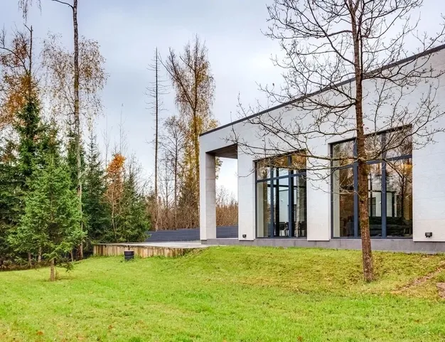 дом  в КП Зеленая Роща-1, 35 км от МКАД