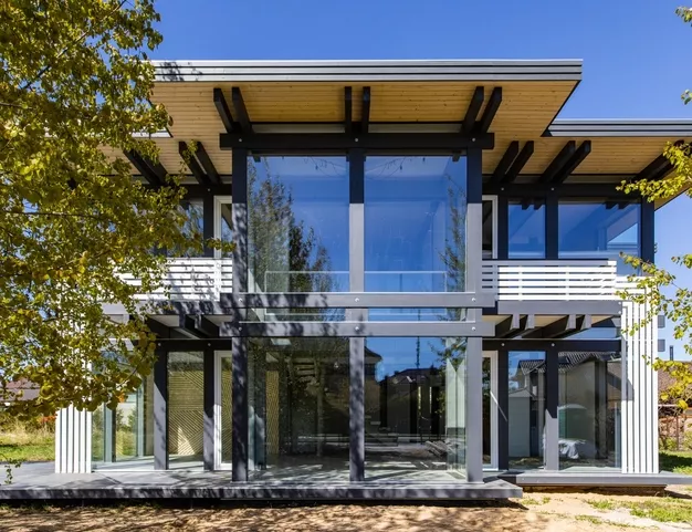 дом  в КП Новорижский, 19 км от МКАД