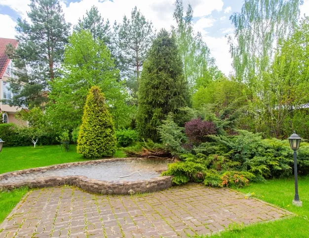 дом  в КП Петровский, 13 км от МКАД