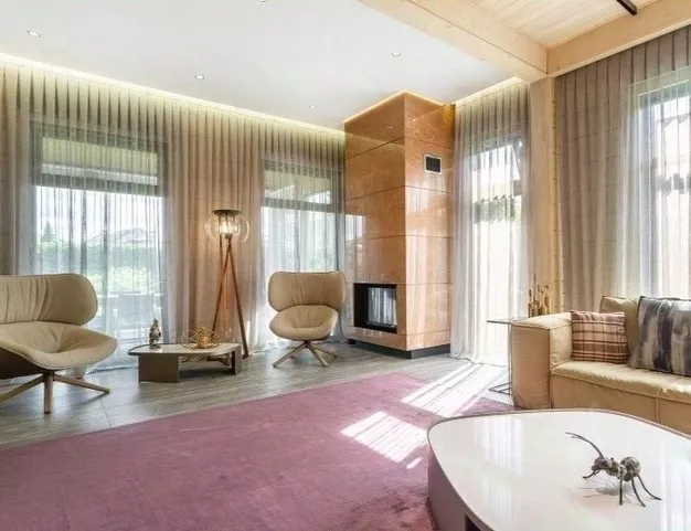 дом  в КП Монтевиль, 23 км от МКАД