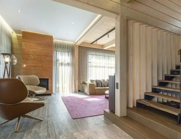 дом  в КП Монтевиль, 23 км от МКАД