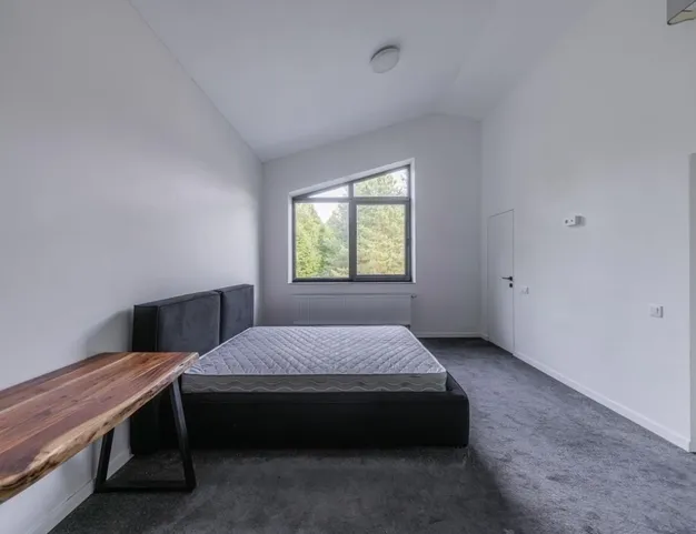 дом  в КП Ирбис, 29 км от МКАД