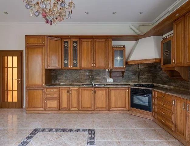 дом  в КП Глухово, 10 км от МКАД