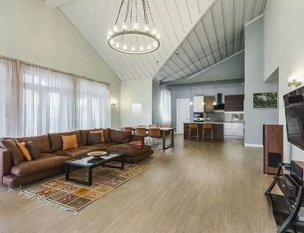 дом  в КП Покровский, 19 км от МКАД