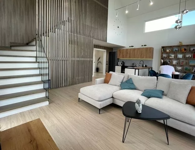 дом  в КП Новолеоново, 56 км от МКАД