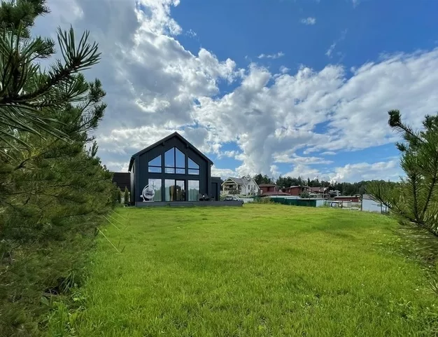 дом  в КП Новолеоново, 56 км от МКАД