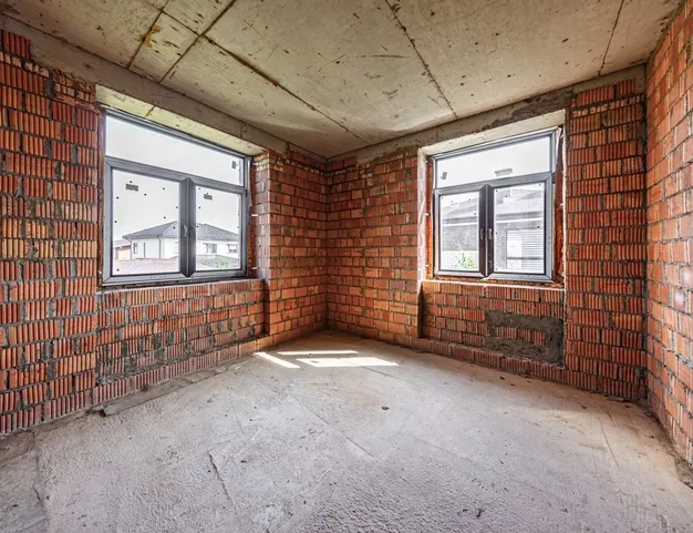 дом  в КП Новорижский, 19 км от МКАД