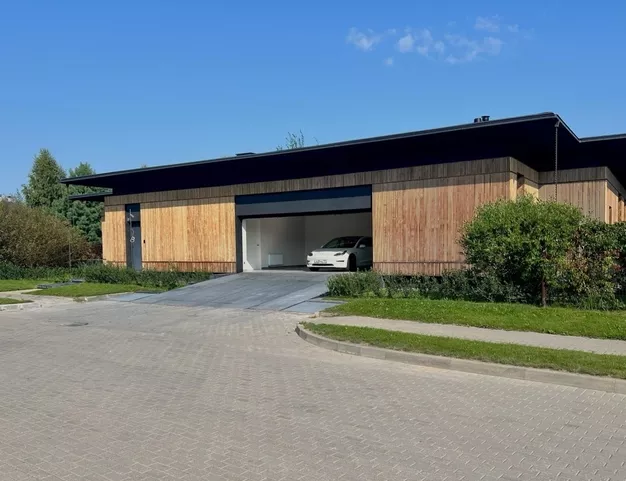 дом  в КП Новорижский, 19 км от МКАД