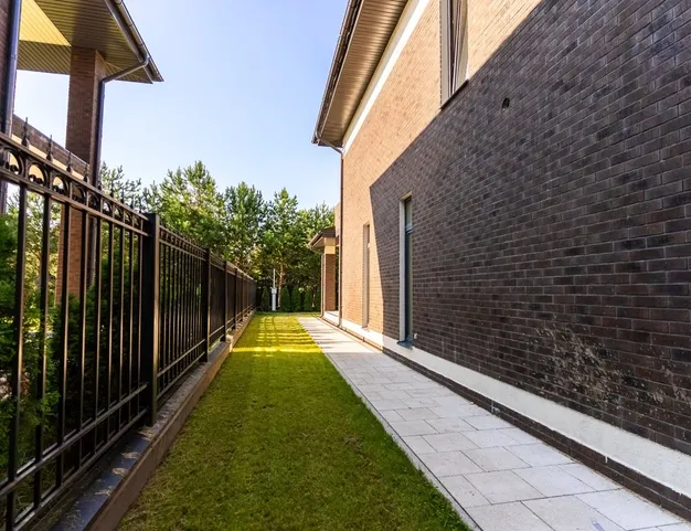 дом  в КП Молоденово, 19 км от МКАД