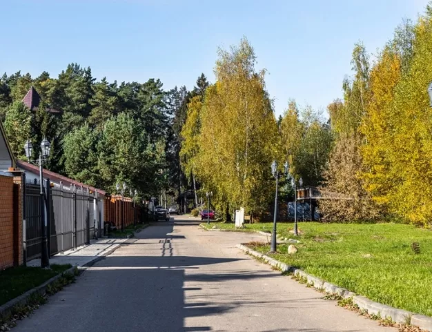 участок  в КП Новь, 6 км от МКАД