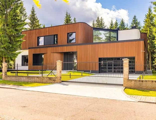 дом  в КП Ваутутинки, 15 км от МКАД