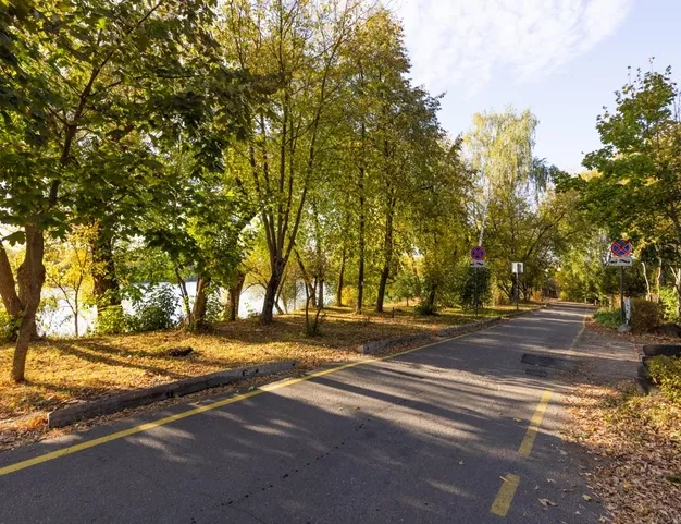 дом  в КП Ильинское, 10 км от МКАД