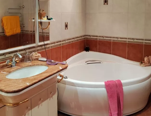 дом  в КП Загорье, 17 км от МКАД