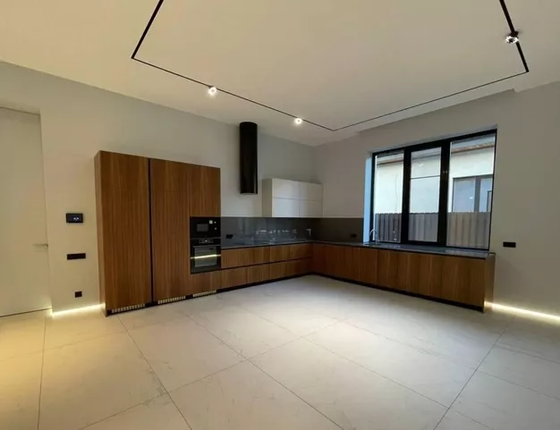 дом  в КП Павлово-2, 14 км от МКАД