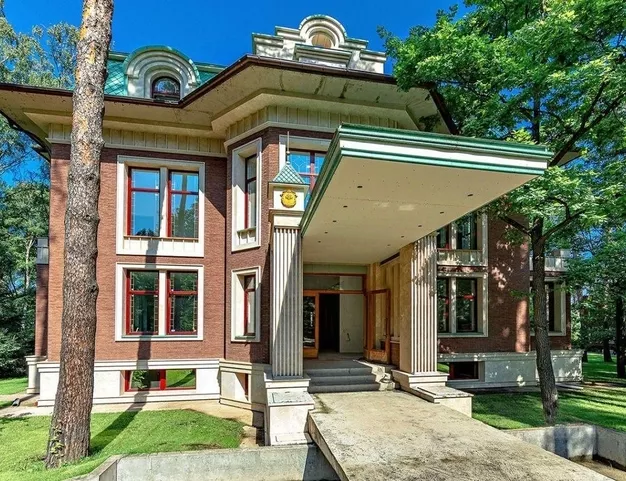 дом  в КП ФРМУ, 0 км от МКАД