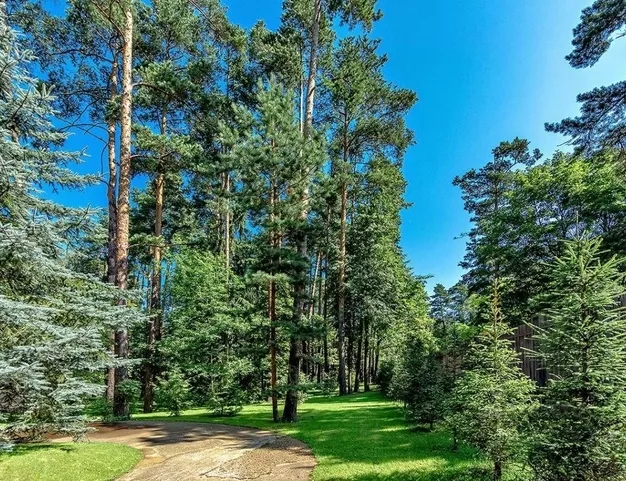 дом  в КП ФРМУ, 0 км от МКАД