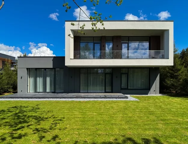 дом  в КП Ренессанс Парк, 19 км от МКАД