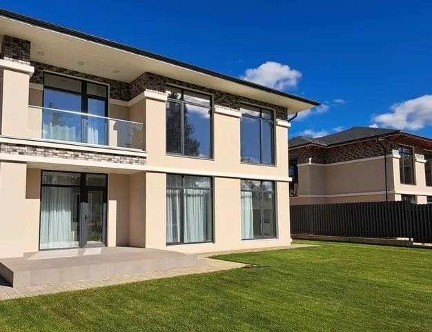 дом  в КП Крючково-2, 38 км от МКАД