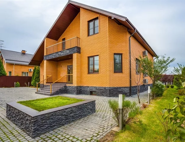 дом  в КП Знаменское Поле, 14 км от МКАД