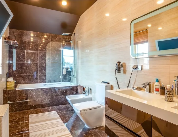 дом  в КП Знаменское Поле, 14 км от МКАД