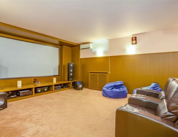 дом  в КП Знаменское Поле, 14 км от МКАД