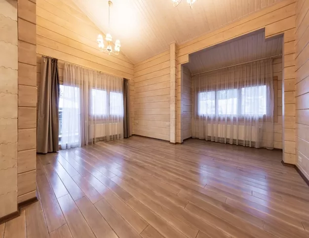 дом  в КП Дубки, 13 км от МКАД