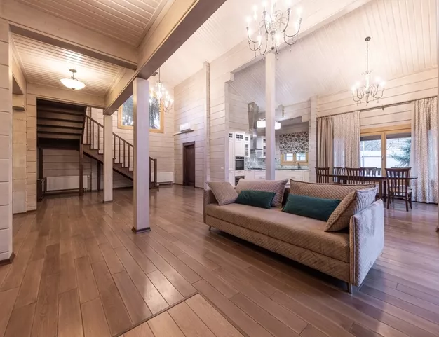 дом  в КП Дубки, 13 км от МКАД