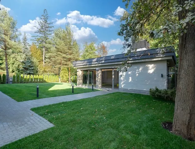 дом  в КП Николино, 23 км от МКАД