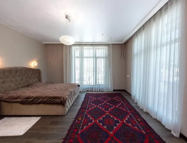 дом  в КП Новорижский, 19 км от МКАД