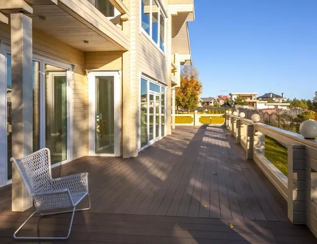 дом  в КП Аисты, 30 км от МКАД