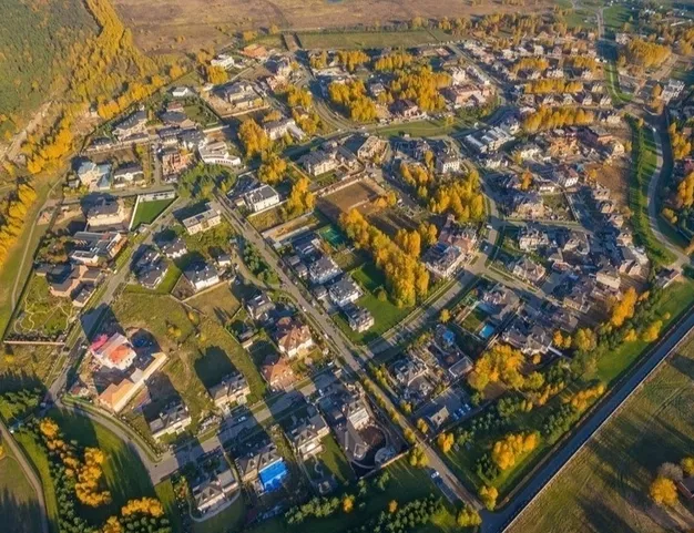 участок  в КП Раздоры, 5 км от МКАД