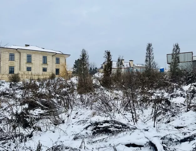 участок  в КП Николино, 23 км от МКАД