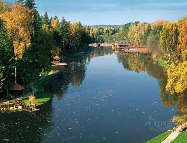 участок  в КП Николино, 23 км от МКАД