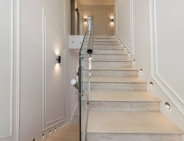 дом  в КП Павловы Озера, 14 км от МКАД